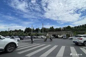 民呼必应·记者追访 | 一天看到两起事故，这个路口能否设置减速带？相关部门回应了→图片