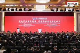 美方近期对全球发动贸易战，美国政商界密集访华不寻常图片