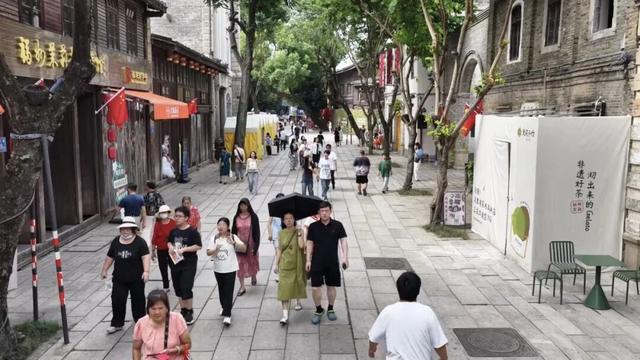 爱国快闪 + 寻宝探秘！台江双节放大招了！