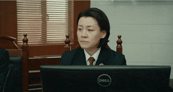 妈妈送女儿学舞蹈，却亲手将她推向深渊……图片