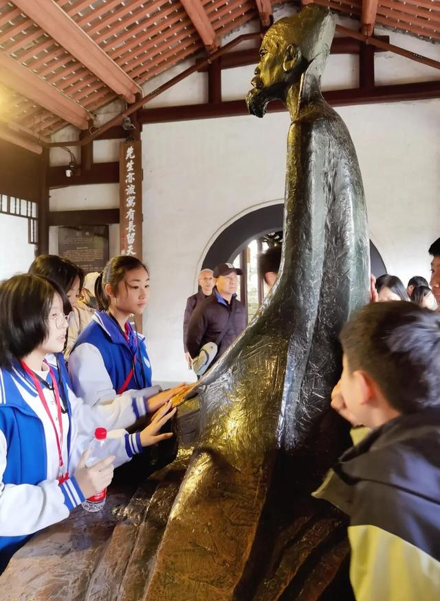 【2026成都冬令营】雪韵蓉趣，嗨玩蜀冬：解锁巴适成都生活！