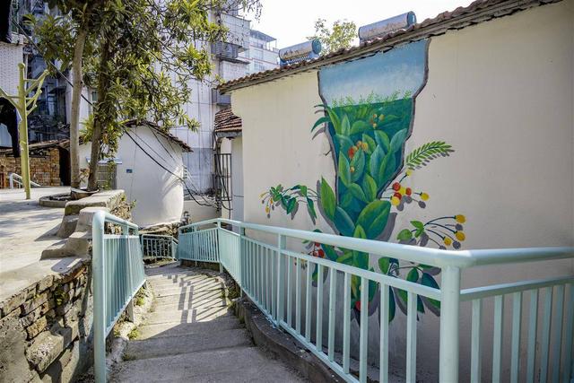 黄鹤楼旁、胭脂山上，武昌区将街坊故事“绣”进老巷肌理