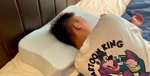 “某酒店同款”枕头真的好吗？有句话不知当讲不当讲......