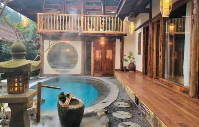 双向奔赴！来一场红城烟火之旅