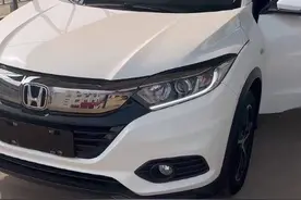 潮评丨被当“反面教材”的孩子送父亲一辆车，我们该关注什么图片