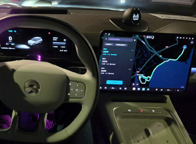 换装横屏——这就是蔚来新「5566」最大的变化