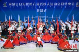 内蒙古六残运开幕式特写：手语“唱”国歌，听障学子的高光46秒图片