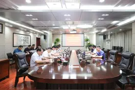 阜阳师范大学高质量开好主题教育专题民主生活会图片
