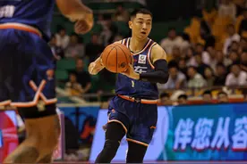 无奈痛失好局！山东男篮102：103被深圳逆转，遭遇连败图片