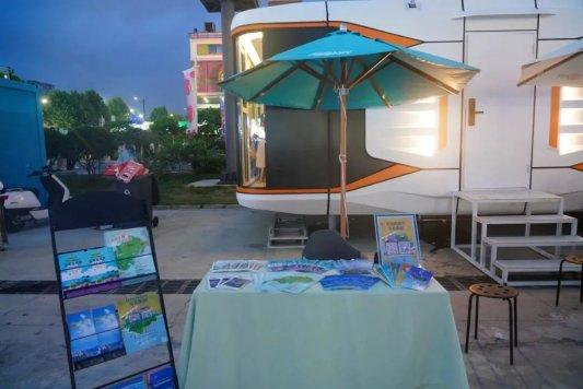 金沙滩啤酒城里的青岛西海岸文旅特色展区，吸睛无数！