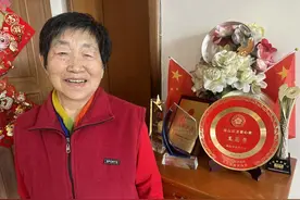 “最美大姨”王菊秀：坚守公益23载诠释银龄担当图片
