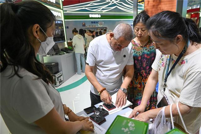 图鉴文博会｜呼和浩特展区邀您“一城看北疆”