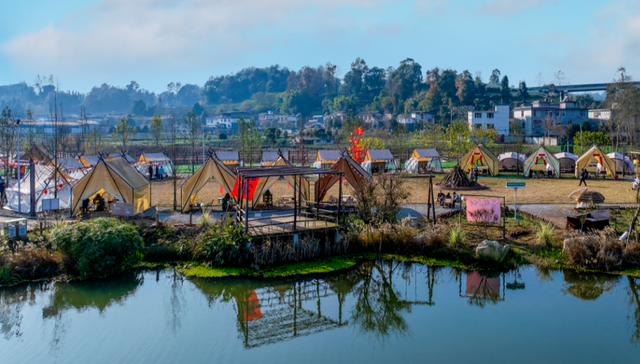 全川“秋假”看名山！这份“亲子游”全攻略，承包你的诗与远方！