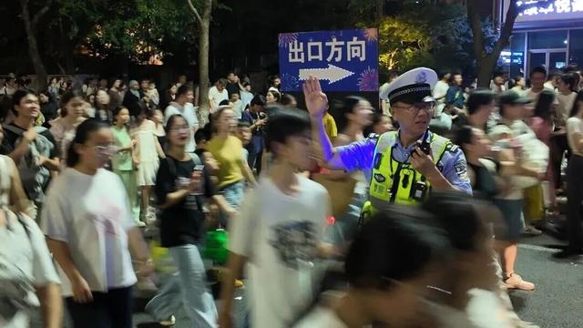 十二时辰，爱上南昌