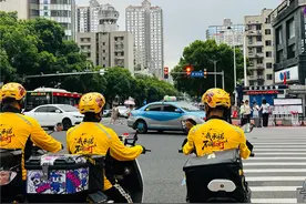 美团在长沙推出“不闯红灯”骑手安全激励活动图片
