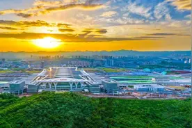 乘渝厦高铁走进武陵山区｜创下多个“首次”和“第一”！东站投运将为重庆带来什么？图片