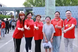 12岁“小孩哥”参加高考，目标中科大少年班视频封面