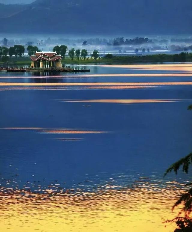 【跟着赛事游凉山】奔跑在画中 这张西昌“金标”名片藏着的湖光山色