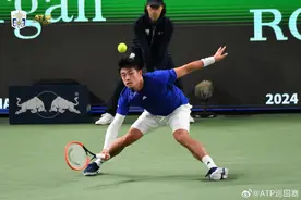 吴易昺憾负世界第二阿尔卡拉斯，止步上海大师赛32强图片