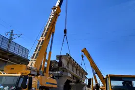 T梁首架！罗布泊至若羌铁路建设进入新阶段图片