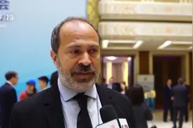 2025年全球贸易投资促进峰会在京举行 国际人士看好中国经济图片