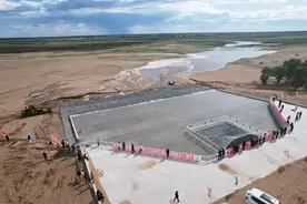 引绰济辽试通水 绰尔河水注入莫力庙图片