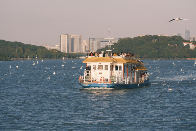 从站台到风景→无锡冬日最美交通线