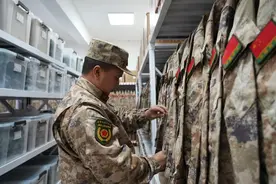 息烽县人武部：强化装备日常管理 做好被装整理工作图片