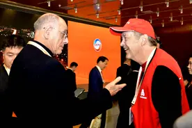 在华外国友人亲历接诉即办：12345是串神奇的数字图片