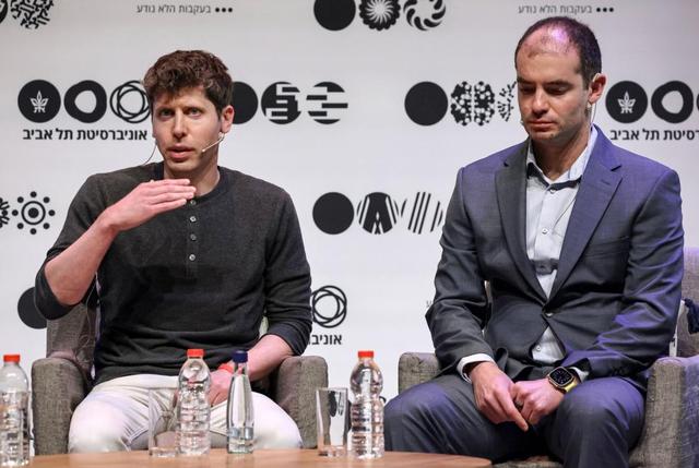 硅谷甄嬛传爆更，马斯克转发，Ilya动手那一夜，谁捅了奥特曼一刀？