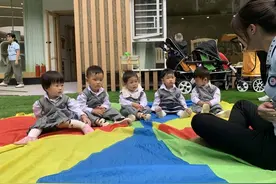 广州市2024年常住人口出生18.38万，同比增长22.82%图片