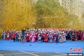 贵州民族团结大巡游在贵阳举行 展“文化千岛”魅力图片