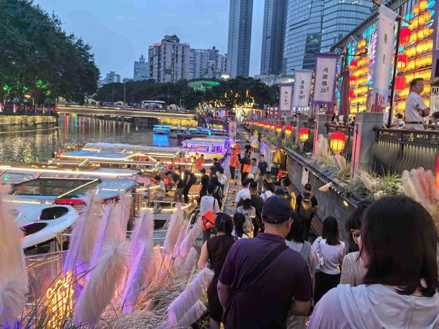 机票酒店迎来错峰优惠 国庆前“捡漏”出游机会来了