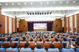 举办高中篮球“校BA”联赛，2025年东莞将重点打造学校体育品牌图片