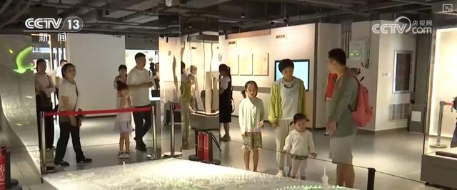 历史可阅读、文化可感知、业态可活化……百年老街焕新颜 文旅与商业活力迸发