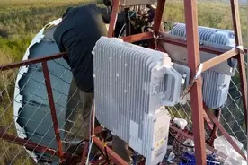 森林防火办开展森林防火通讯设备维修保养工作图片
