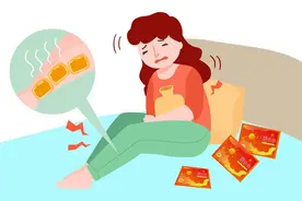贴了一整晚“暖宝宝”，女子腿上被烫出水泡，医生提醒：取暖用品使用不当容易被烫伤图片
