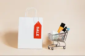 美国夏促也疯狂图片