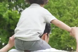 @家长，孩子假期甩掉“包袱”正当时图片
