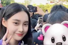 太过惊艳！访台清华校花引台媒赞叹：神仙妹妹图片