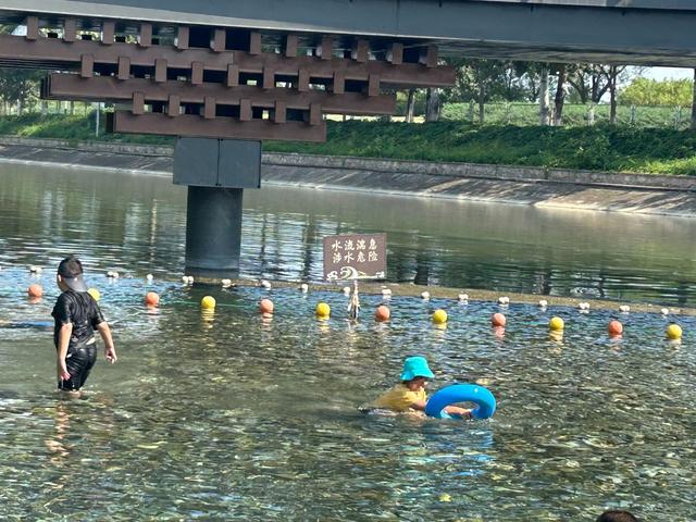 京西马尔代夫、昌平阿勒泰……人造“网红河”推手是谁？