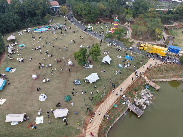 全国户外新坐标为何是“大青八”