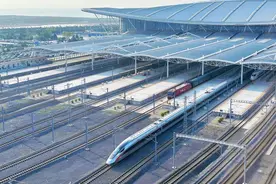 国铁济南局自7月1日起实行新的列车运行图图片