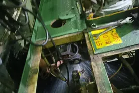 预防船舶机电设备故障专项行动进行时｜案例分析58——船舶主机突发降速反映出的船舶保养和应急反应操作方面的体系运行问题图片