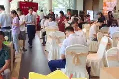 客户看样板间都要排队！国庆假期南海楼市旺、活力足图片