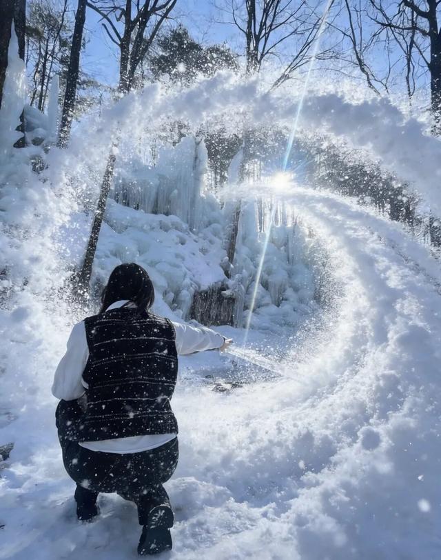免费申领！白云山冰雪仙境邀您花式玩儿雪！