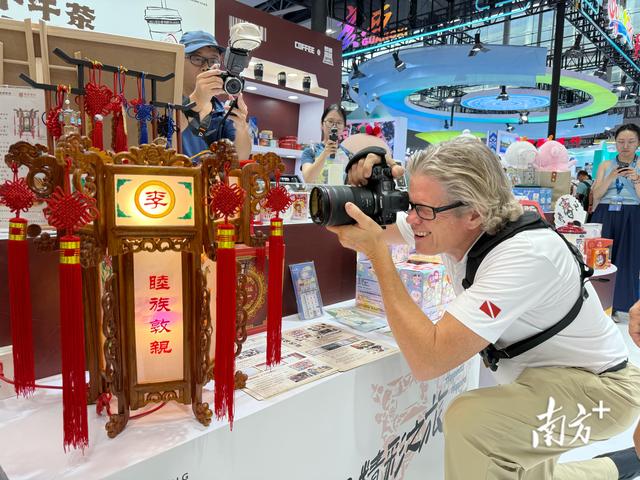 江门三点三精彩之旅亮相广东旅博会，国内外游客点赞侨都魅力
