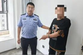 偷听邻居密码锁密码，晚上他伸“黑手”偷走新电器图片