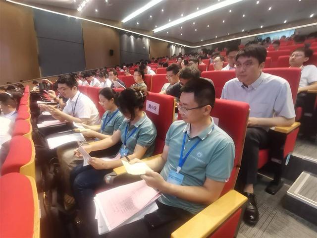 湖北省量子信息科学学会成立 叶朝辉、罗俊、徐红星为学会名誉理事长