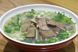 “春天吃一草，百岁不显老”？这一“草”是啥？图片